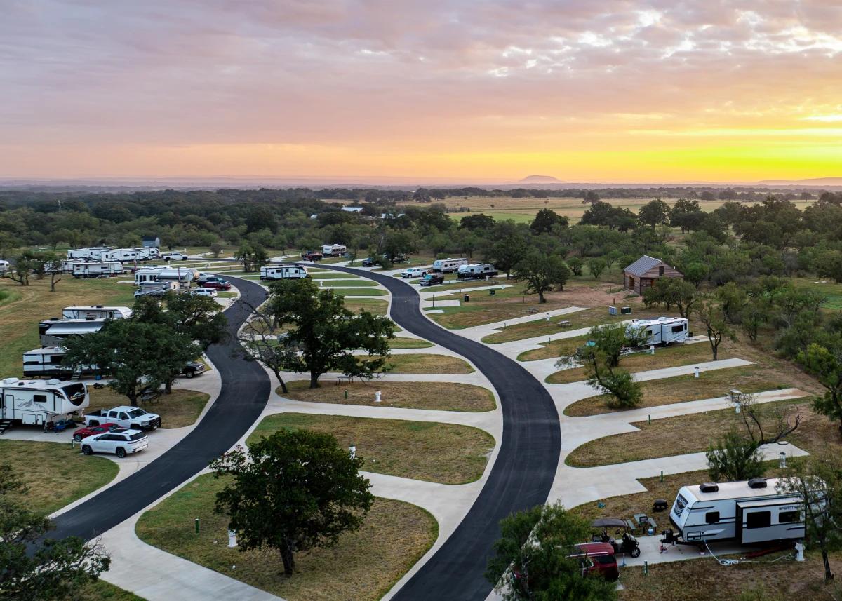Scenic RV park in Central Texas serving as a base for exploring attractions near Jarrell